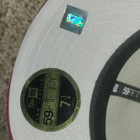 New Era Cleavland Cavaliers Fitted Hat 7 1/4 - Picture 3 of 5